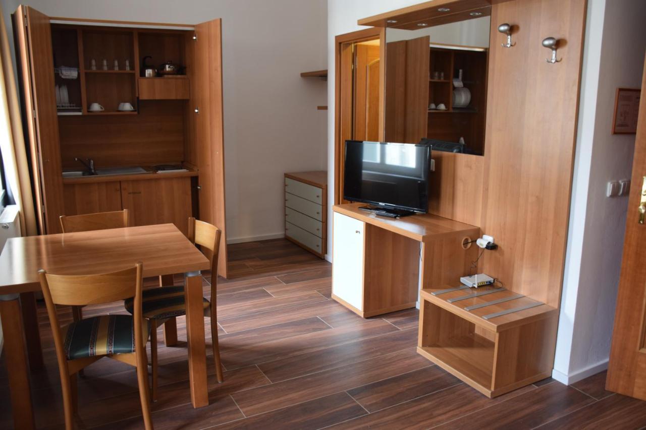 Otel Select Prag