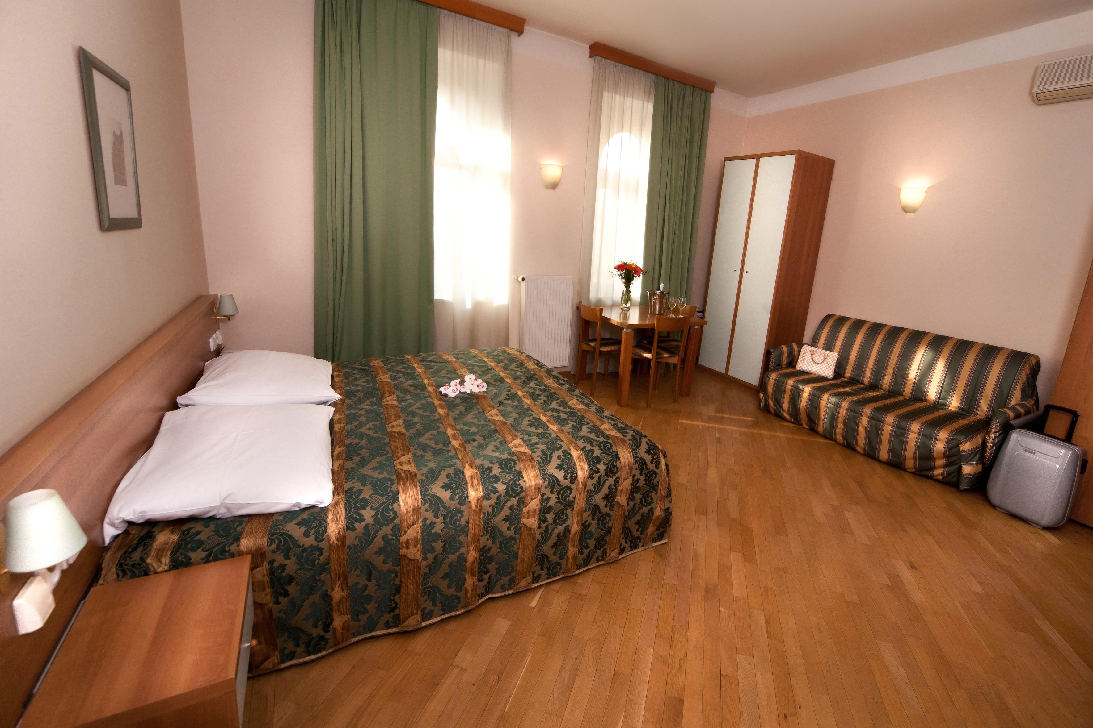 Otel Select Prag