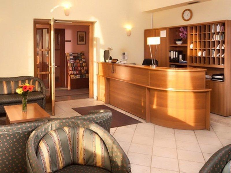 Select Otel 3*