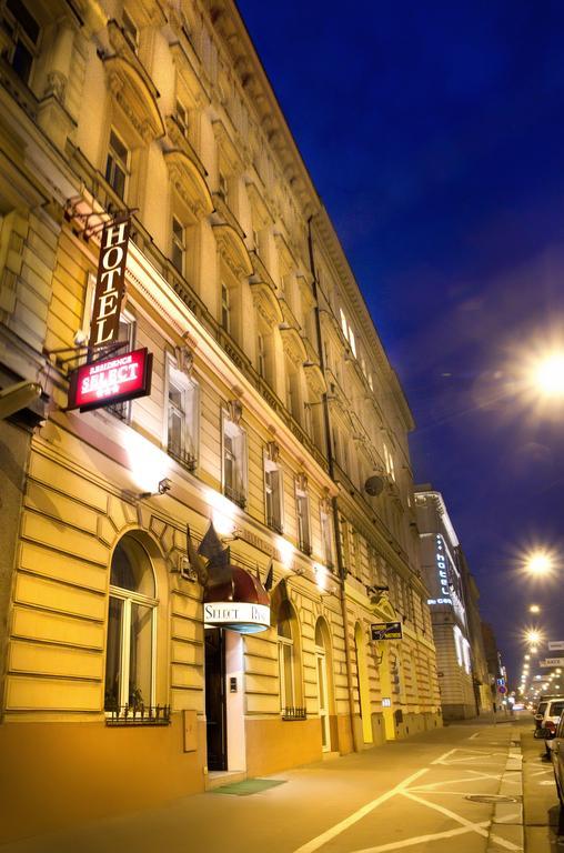 Select Otel 3*